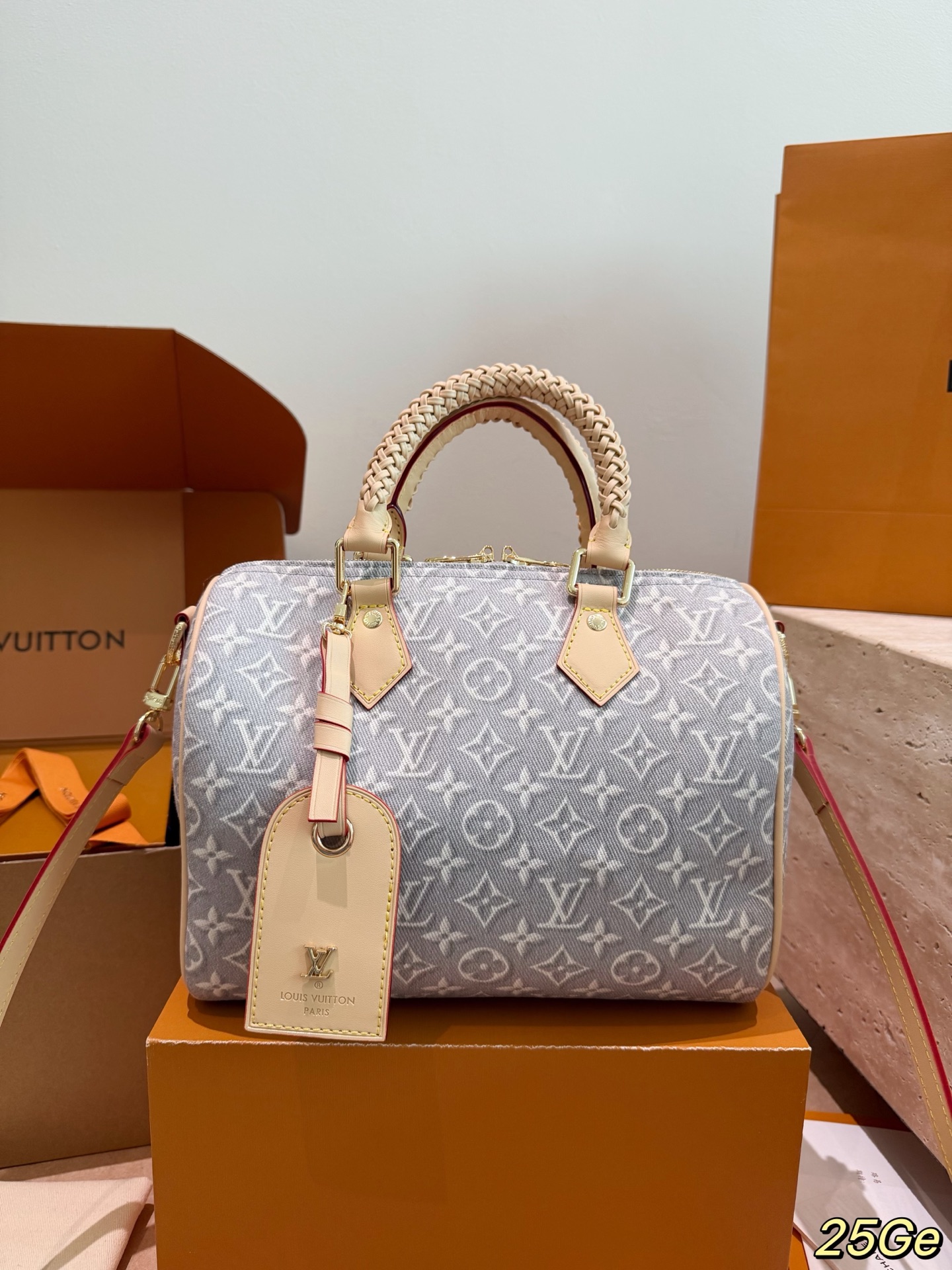 Louis Vuitton LV Speedy Handbag Monogram Canvas